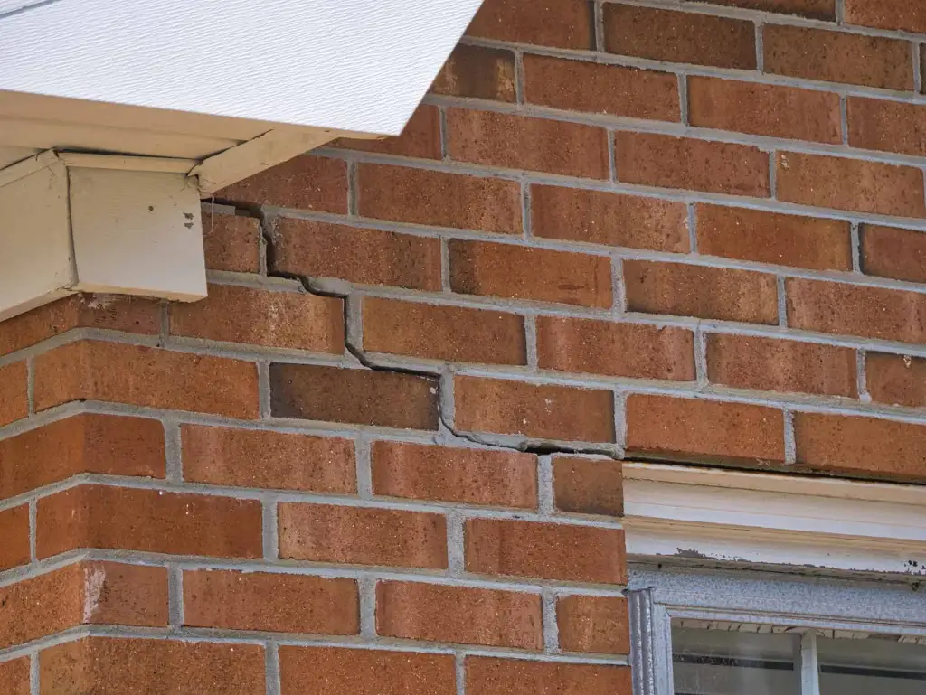 Foundation wall